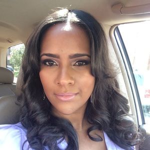 Meet your Posher, Ticia